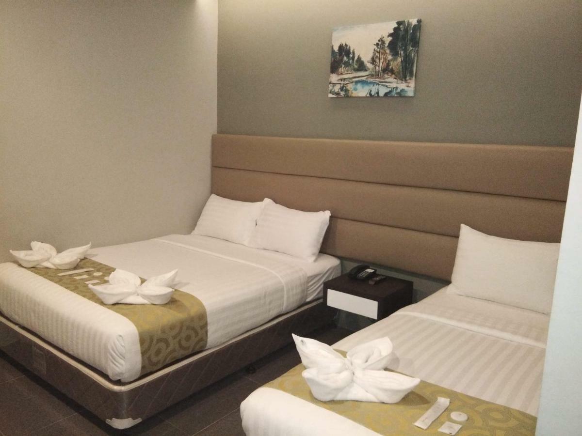 Hotel Costa Brava Tacloban Ngoại thất bức ảnh